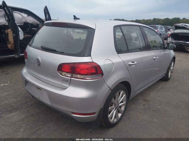 2014 Volkswagen Golf 2.0l Tdi მანქანა იყიდება აუქციონზე, vin: WVWDM7AJ8EW005022, აუქციონის ნომერი: 46233040