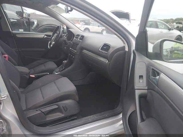 2014 Volkswagen Golf 2.0l Tdi მანქანა იყიდება აუქციონზე, vin: WVWDM7AJ8EW005022, აუქციონის ნომერი: 46233040
