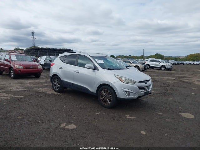 2015 Hyundai Tucson Se მანქანა იყიდება აუქციონზე, vin: KM8JUCAG8FU043553, აუქციონის ნომერი: 46233049