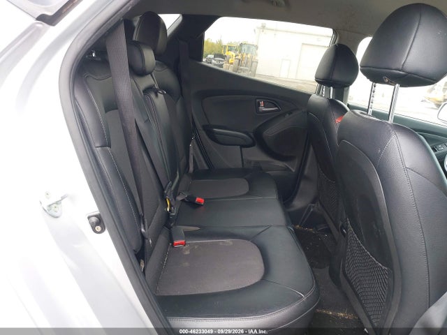 46233049 :رقم المزاد ، KM8JUCAG8FU043553 vin ، 2015 Hyundai Tucson Se مزاد بيع