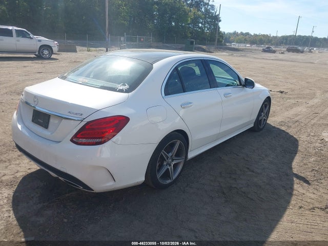 2015 Mercedes-benz C 300 Sport 4matic მანქანა იყიდება აუქციონზე, vin: 55SWF4KB6FU007896, აუქციონის ნომერი: 46233055