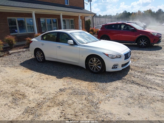 46233110 :رقم المزاد ، JN1BV7AR5FM395345 vin ، 2015 Infiniti Q50 Premium مزاد بيع