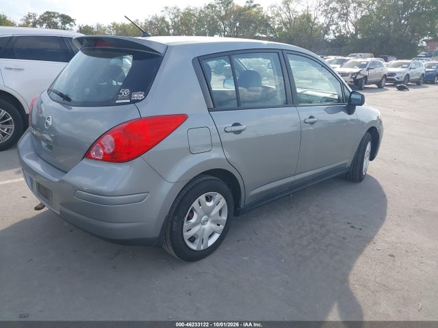 46233122 :رقم المزاد ، 3N1BC1CP4AL436551 vin ، 2010 Nissan Versa 1.8s مزاد بيع