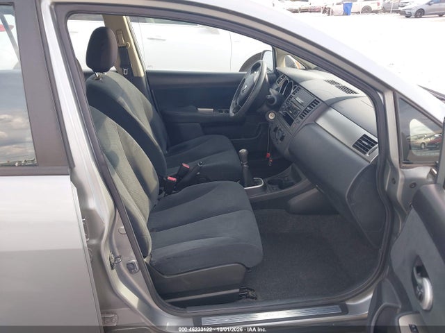 46233122 :رقم المزاد ، 3N1BC1CP4AL436551 vin ، 2010 Nissan Versa 1.8s مزاد بيع
