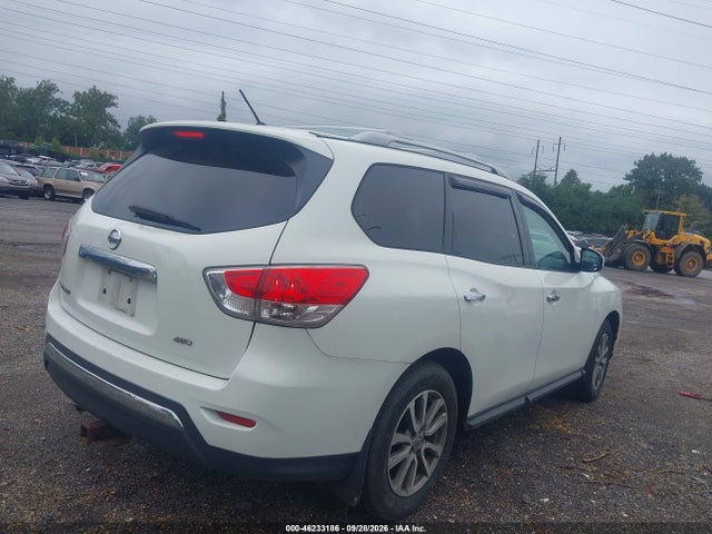 2015 Nissan Pathfinder S მანქანა იყიდება აუქციონზე, vin: 5N1AR2MM6FC652109, აუქციონის ნომერი: 46233186