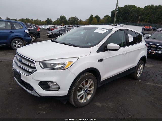 46233203 :رقم المزاد ، 1FMCU9GD2HUC41038 vin ، 2017 Ford Escape Se مزاد بيع