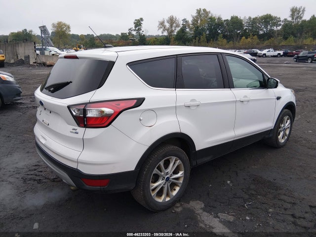 46233203 :رقم المزاد ، 1FMCU9GD2HUC41038 vin ، 2017 Ford Escape Se مزاد بيع