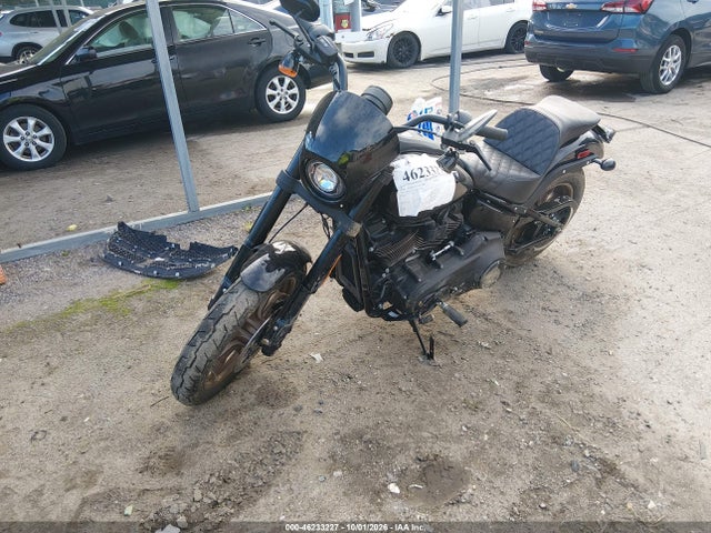 Harley-Davidson FXLRS 2024 1HD1YWZ11RB037389 Image 2
