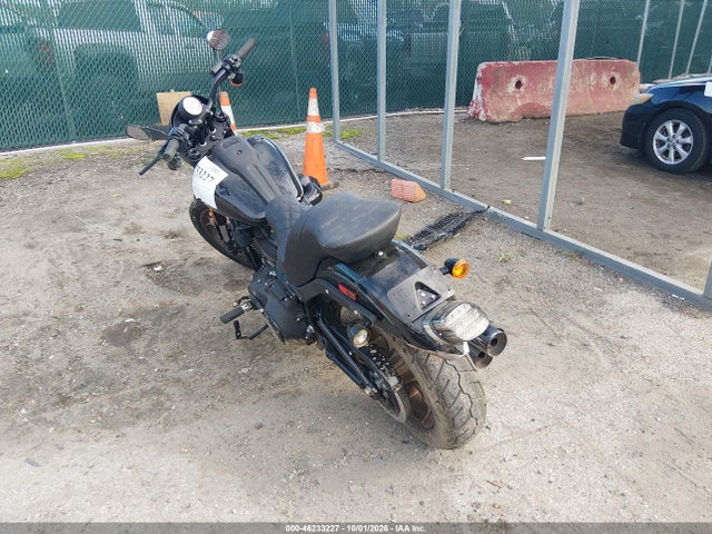 Harley-Davidson FXLRS 2024 1HD1YWZ11RB037389 Image 3