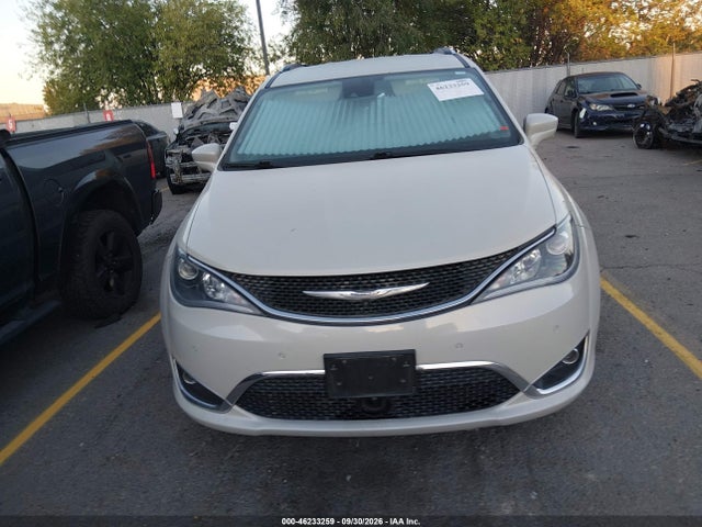 Продаж на аукціоні авто 2017 Chrysler Pacifica Touring-l Plus, vin: 2C4RC1EG9HR777983, номер лоту: 46233259