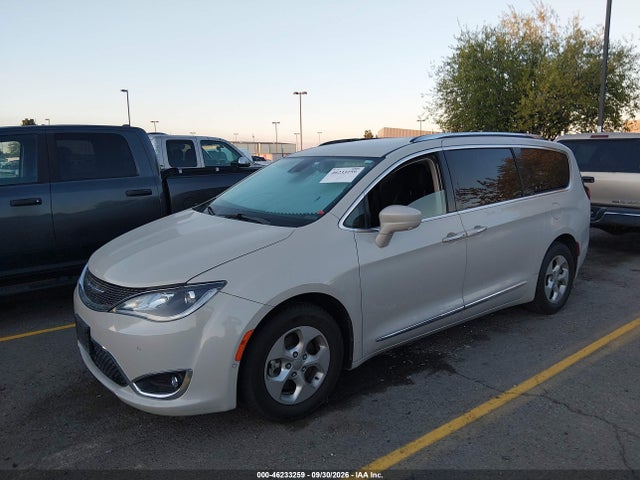 Продаж на аукціоні авто 2017 Chrysler Pacifica Touring-l Plus, vin: 2C4RC1EG9HR777983, номер лоту: 46233259