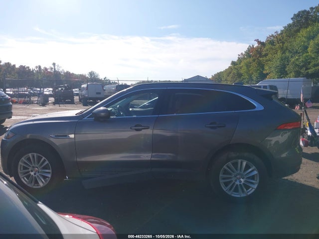 Продаж на аукціоні авто 2017 Jaguar F-pace 35t Prestige, vin: SADCK2BV8HA091928, номер лоту: 46233265