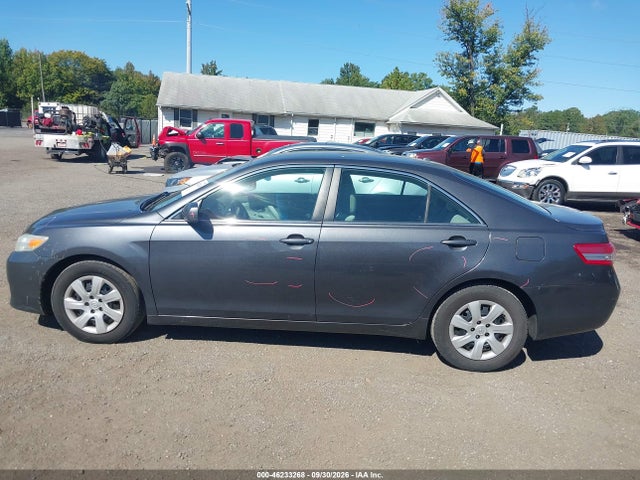 2011 Toyota Camry Le მანქანა იყიდება აუქციონზე, vin: 4T1BF3EK1BU121128, აუქციონის ნომერი: 46233268