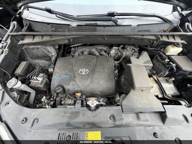 46233300 :رقم المزاد ، 5TDBZRFH1JS883847 vin ، 2018 Toyota Highlander Le مزاد بيع