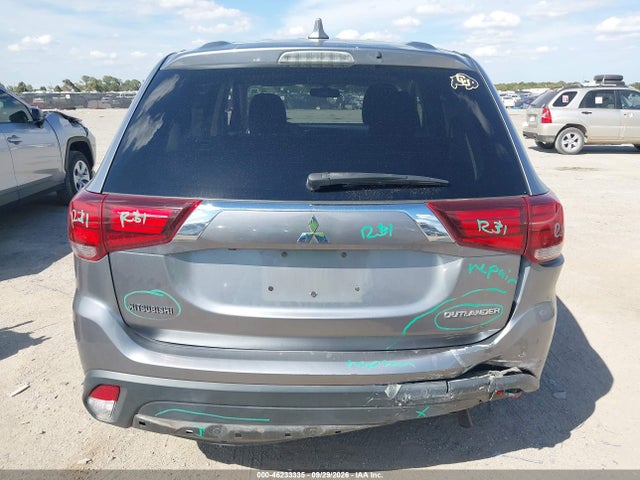 Продаж на аукціоні авто 2018 Mitsubishi Outlander Es, vin: JA4AD2A35JZ052552, номер лоту: 46233335