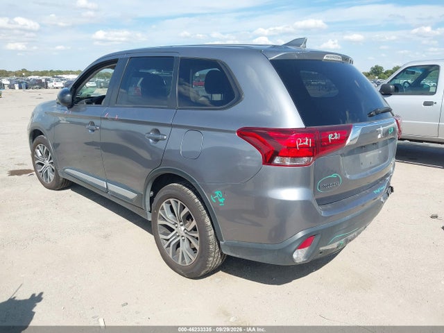 Продаж на аукціоні авто 2018 Mitsubishi Outlander Es, vin: JA4AD2A35JZ052552, номер лоту: 46233335