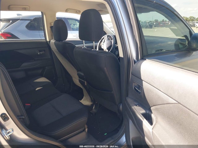Продаж на аукціоні авто 2018 Mitsubishi Outlander Es, vin: JA4AD2A35JZ052552, номер лоту: 46233335