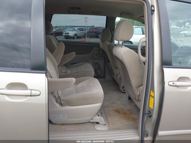 46233346 :رقم المزاد ، 5TDZK23C17S095243 vin ، 2007 Toyota Sienna Le مزاد بيع