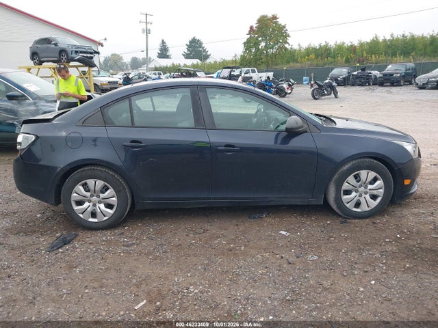 Продажа на аукционе авто 2014 Chevrolet Cruze Ls Auto, vin: 1G1PA5SG4E7240677, номер лота: 46233409