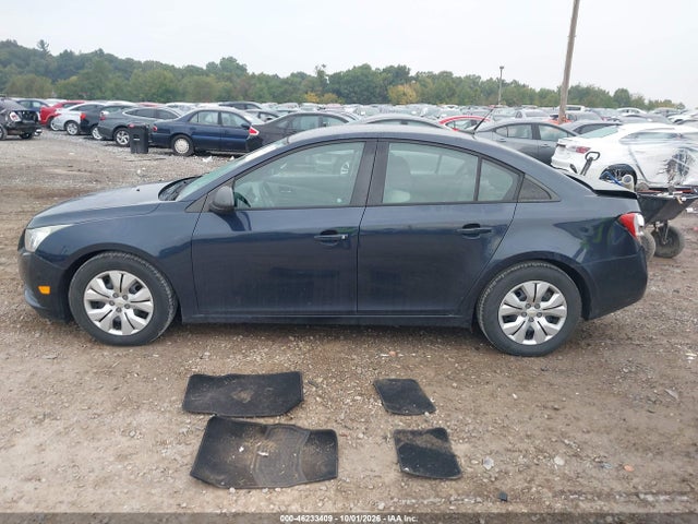 Продажа на аукционе авто 2014 Chevrolet Cruze Ls Auto, vin: 1G1PA5SG4E7240677, номер лота: 46233409