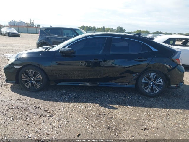 46233441 :رقم المزاد ، SHHFK7H74HU211244 vin ، 2017 Honda Civic Ex-l مزاد بيع