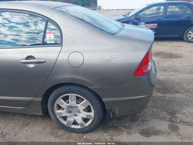 Продажа на аукционе авто 2008 Honda Civic Lx, vin: 2HGFA16518H318542, номер лота: 46233440
