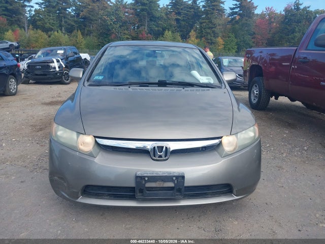 Продажа на аукционе авто 2008 Honda Civic Lx, vin: 2HGFA16518H318542, номер лота: 46233440