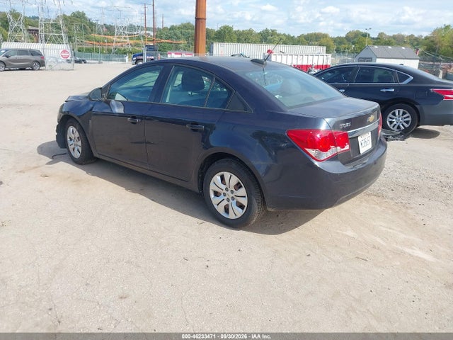 Chevrolet Cruze Ls Auto 2015 1G1PA5SG4F7228661 Image 3