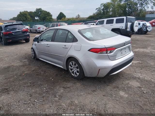 Toyota COROLLA LE 2021 5YFEPMAE8MP159928 Image 3