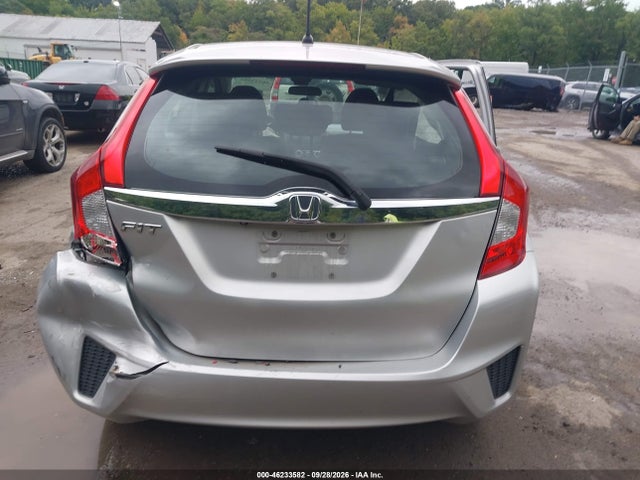 Продажа на аукционе авто 2015 Honda Fit Ex/ex-l, vin: 3HGGK5H80FM758198, номер лота: 46233582