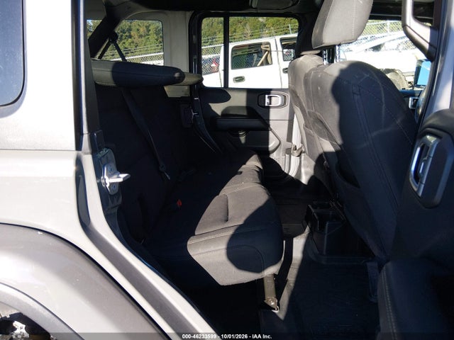 46233599 :رقم المزاد ، 1C4HJXEG0KW533397 vin ، 2019 Jeep Wrangler Unlimited Sahara 4x4 مزاد بيع