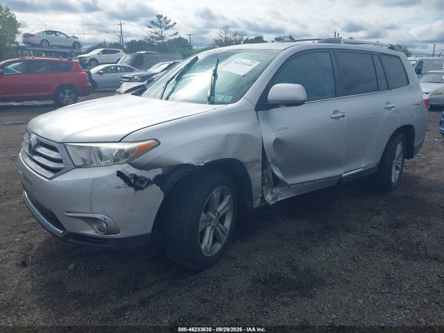 46233630 :رقم المزاد ، 5TDDK3EH1DS247350 vin ، 2013 Toyota Highlander Limited V6 مزاد بيع