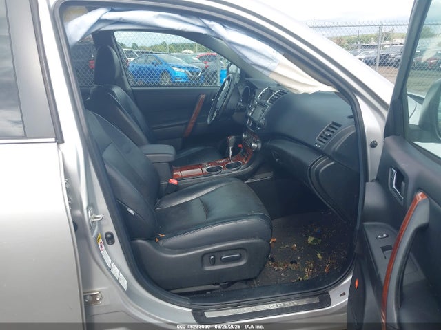 46233630 :رقم المزاد ، 5TDDK3EH1DS247350 vin ، 2013 Toyota Highlander Limited V6 مزاد بيع