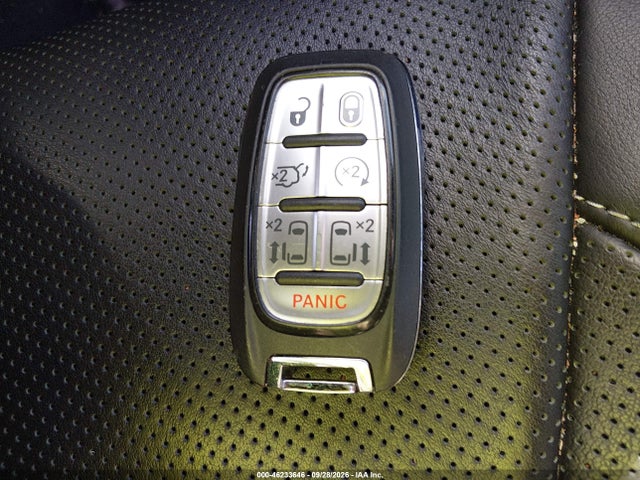 Продажа на аукционе авто 2026 Chrysler Pacifica Limited, vin: 2C4RC1GG9TR216592, номер лота: 46233646