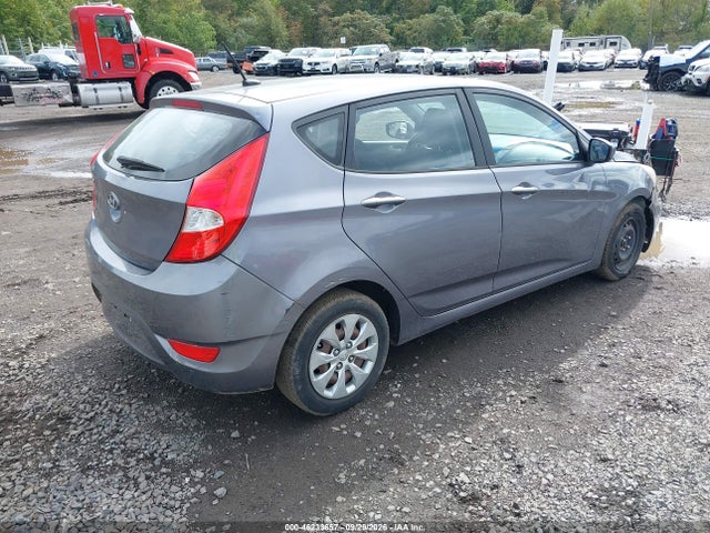 2016 Hyundai Accent Se მანქანა იყიდება აუქციონზე, vin: KMHCT5AE0GU275135, აუქციონის ნომერი: 46233657