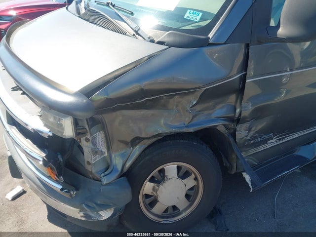 46233661 :رقم المزاد ، 1GBFG15R8Y1161967 vin ، 2000 Chevrolet Express Upfitter Pkg. مزاد بيع