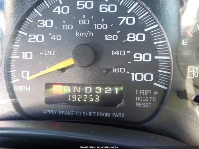 46233661 :رقم المزاد ، 1GBFG15R8Y1161967 vin ، 2000 Chevrolet Express Upfitter Pkg. مزاد بيع