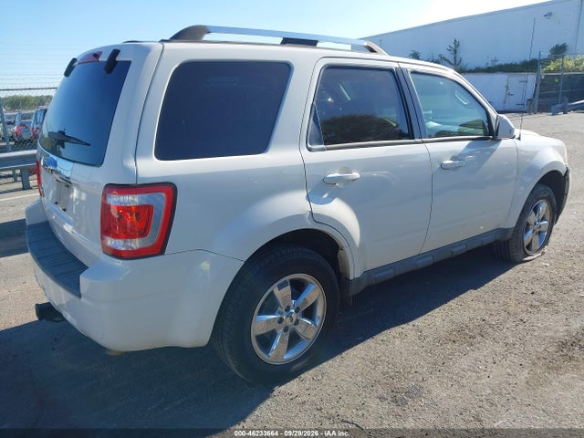 46233664 :رقم المزاد ، 1FMCU0E73AKC87813 vin ، 2010 Ford Escape Limited مزاد بيع