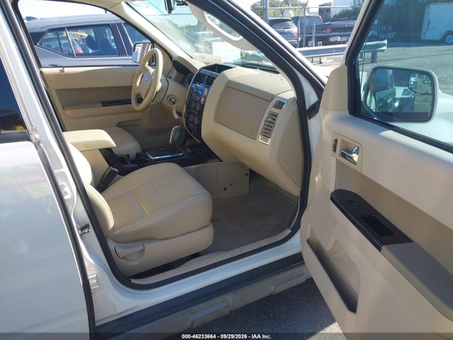 46233664 :رقم المزاد ، 1FMCU0E73AKC87813 vin ، 2010 Ford Escape Limited مزاد بيع