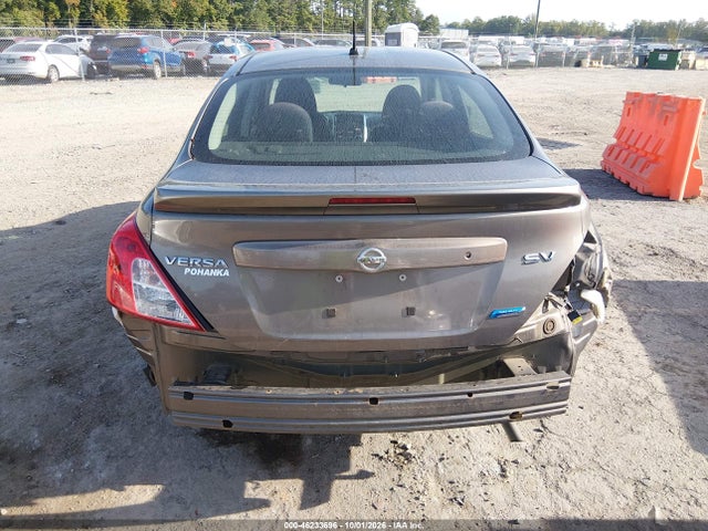 3N1CN7APXFL861901 Nissan Versa 1.6 Sv
