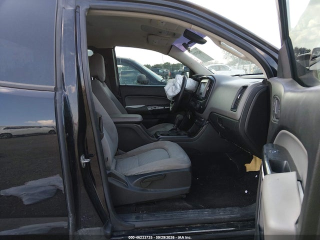 46233725 :رقم المزاد ، 1GCHSBEA8H1332543 vin ، 2017 Chevrolet Colorado Wt مزاد بيع