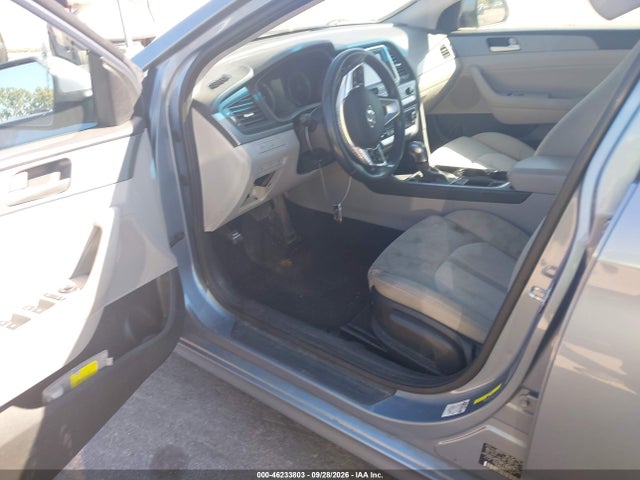 2018 Hyundai Sonata Hybrid Se მანქანა იყიდება აუქციონზე, vin: KMHE24L32JA080244, აუქციონის ნომერი: 46233803