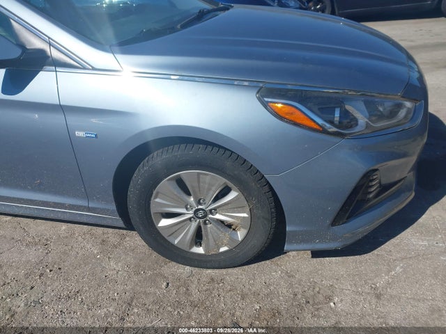 2018 Hyundai Sonata Hybrid Se მანქანა იყიდება აუქციონზე, vin: KMHE24L32JA080244, აუქციონის ნომერი: 46233803