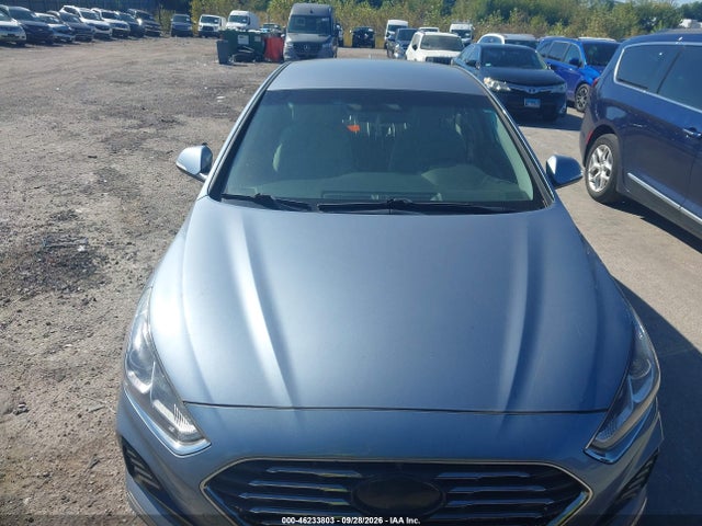 2018 Hyundai Sonata Hybrid Se მანქანა იყიდება აუქციონზე, vin: KMHE24L32JA080244, აუქციონის ნომერი: 46233803