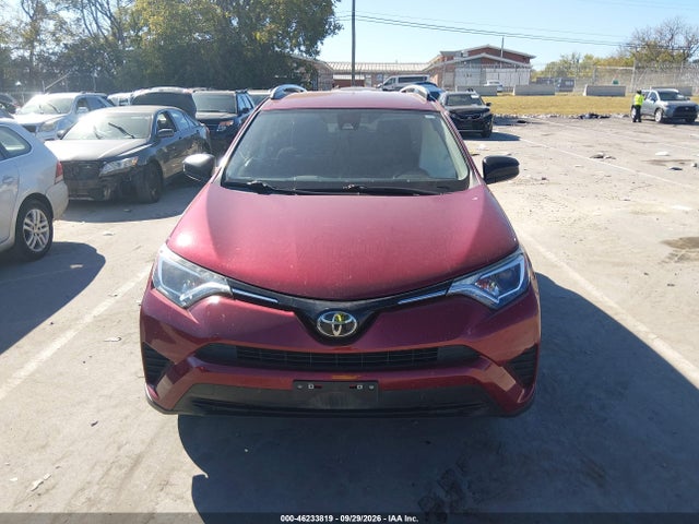 Toyota RAV4 LE 2018 JTMBFREV5JD233804 Image 12