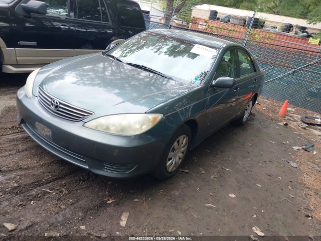 2005 Toyota Camry Le მანქანა იყიდება აუქციონზე, vin: 4T1BE30K85U409291, აუქციონის ნომერი: 46233826