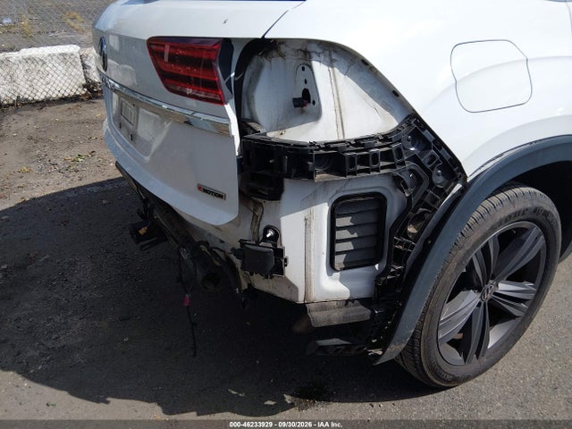 2020 Volkswagen Atlas Cross Sport Se მანქანა იყიდება აუქციონზე, vin: 1V26E2CA9LC227121, აუქციონის ნომერი: 46233929