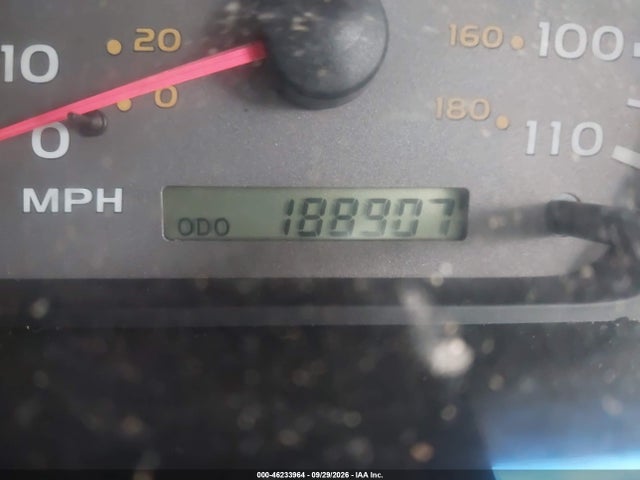 Aukcja sprzedaży 2001 Toyota Sequoia Limited V8, vin: 5TDBT48A91S057042, numer aukcji: 46233964