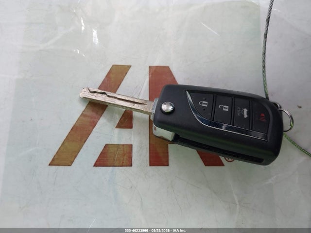 46233966 :رقم المزاد ، 4T1C11AK4LU928936 vin ، 2020 Toyota Camry Le مزاد بيع