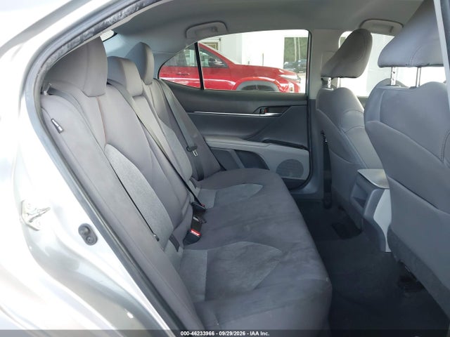 46233966 :رقم المزاد ، 4T1C11AK4LU928936 vin ، 2020 Toyota Camry Le مزاد بيع